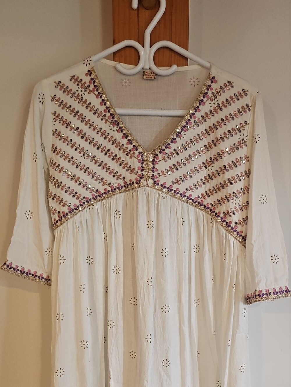Boho Ivory  Midi Dress with Pink And Gold  Embroidery - XL - Picture 4 of 14